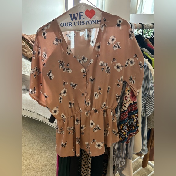 Sienna Sky Tops - Gently used pink blouse